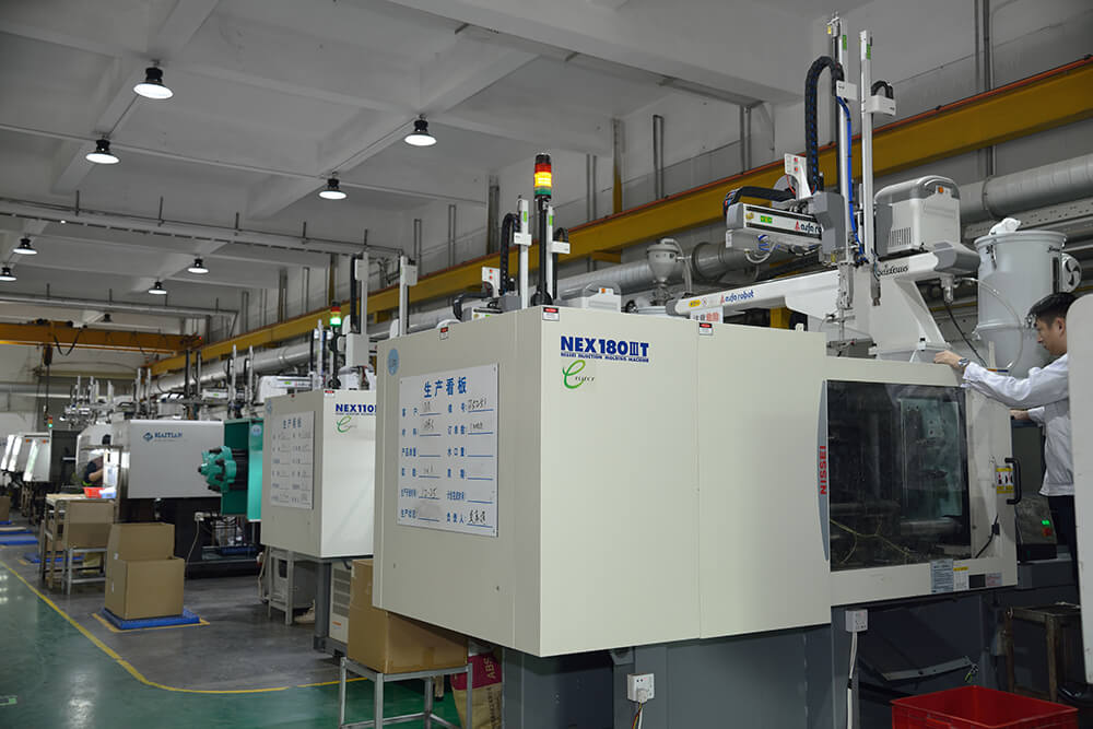 Forwa plastic gear injection molding factory tell you, how many kinds of injection machine Forwa plastic gear injection molding factory tell you, how many kinds of injection machine